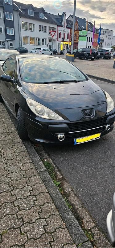 Schwarz Gebraucht 2007 Peugeot 307 CC Cabrio | 3.000 € - Bild 1/4