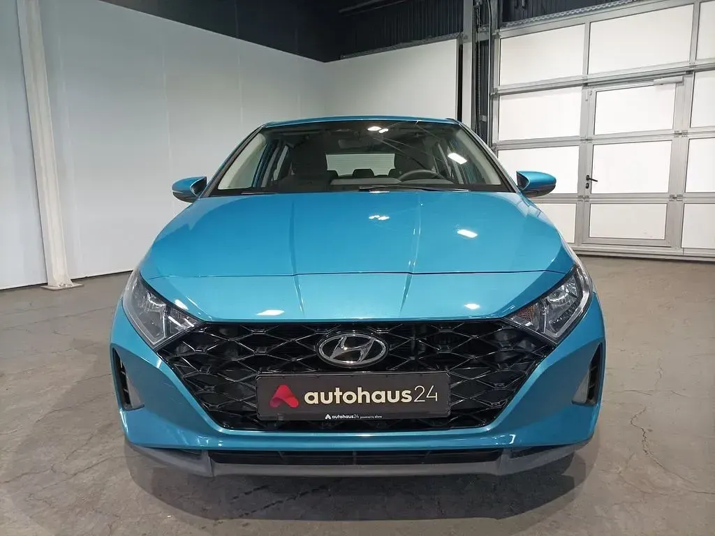 Gebraucht Hyundai i20 Trend 101 PS (74 kW) 2023 Blau Kleinwagen