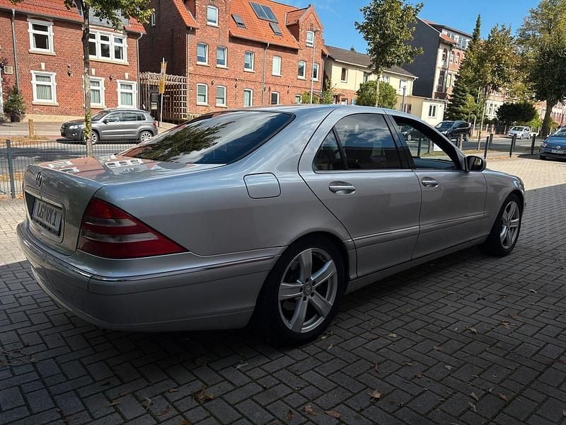 Gebraucht Mercedes S320 224 PS (164 kW) 2001 Silber Limousine