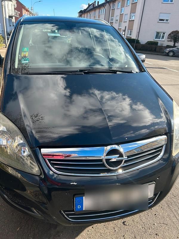 Schwarz Gebraucht 2010 Opel Zafira Van / Kleinbus | 2.500 € (Fairer Preis) - Bild 1/4