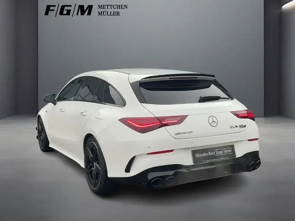 Gebraucht Mercedes CLA45 AMG AMG 421 PS (309 kW) 2024 Unilack polarweiß Coupé