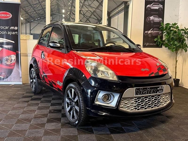 Usado Ligier IXO 2014 Vermelho Citadino