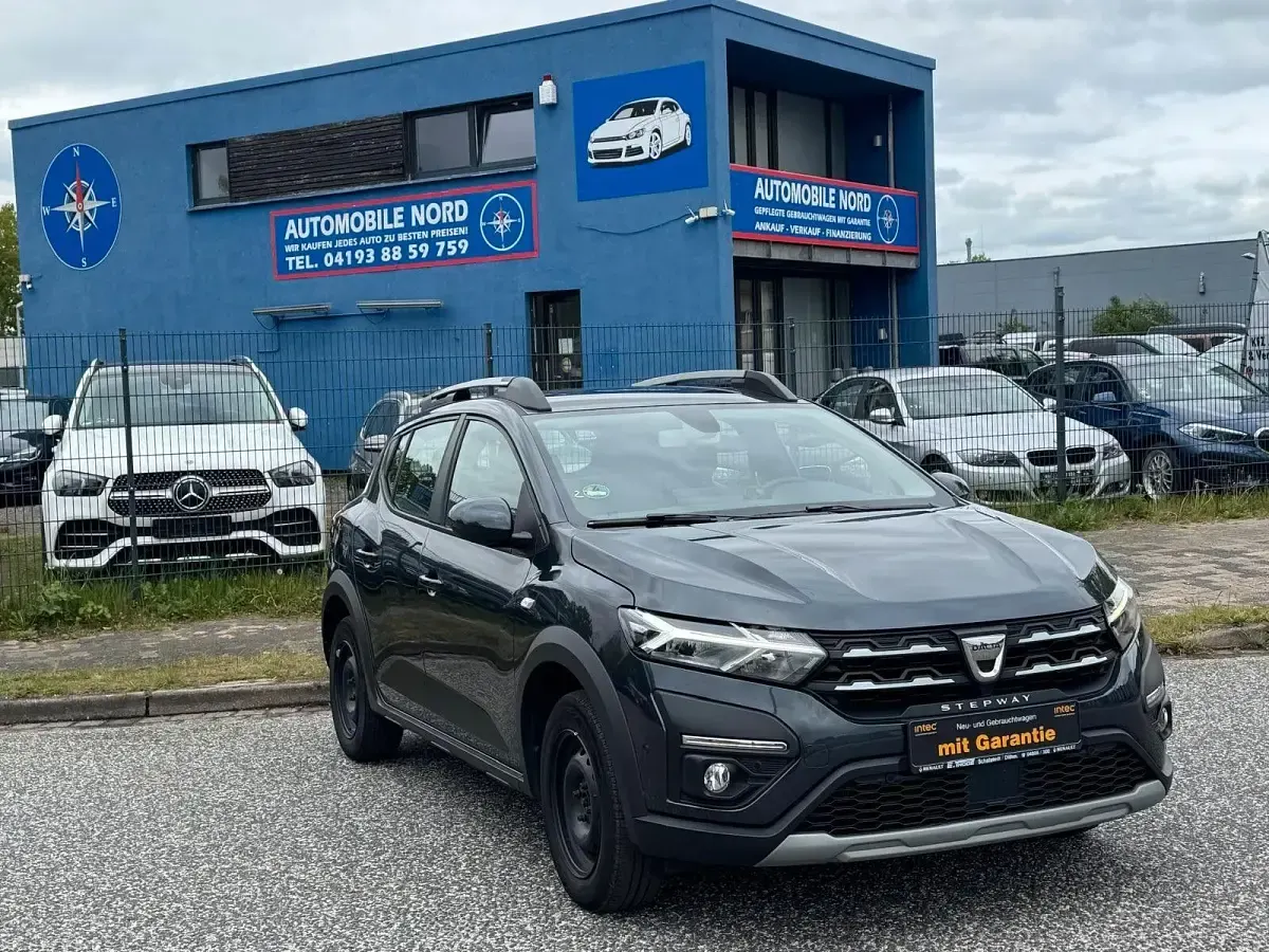 Gebraucht Dacia Sandero Stepway 91 PS (66 kW) 2021 Grau SUV