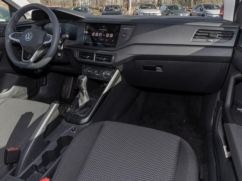 Gebraucht VW Taigo Basis 95 PS (69 kW) 2025 Grau SUV