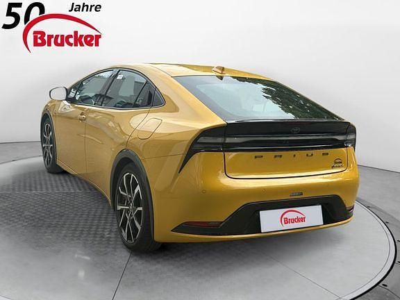 Gebraucht Toyota Prius Executive 223 PS (164 kW) 2023 Mustard metallic Kleinwagen