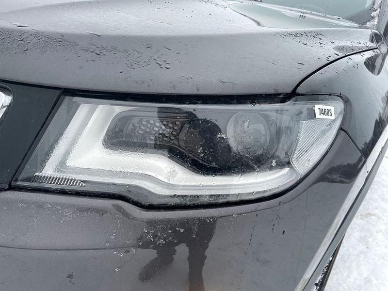 Gebraucht Jeep Compass Limited 120 PS (88 kW) 2018 Grau SUV