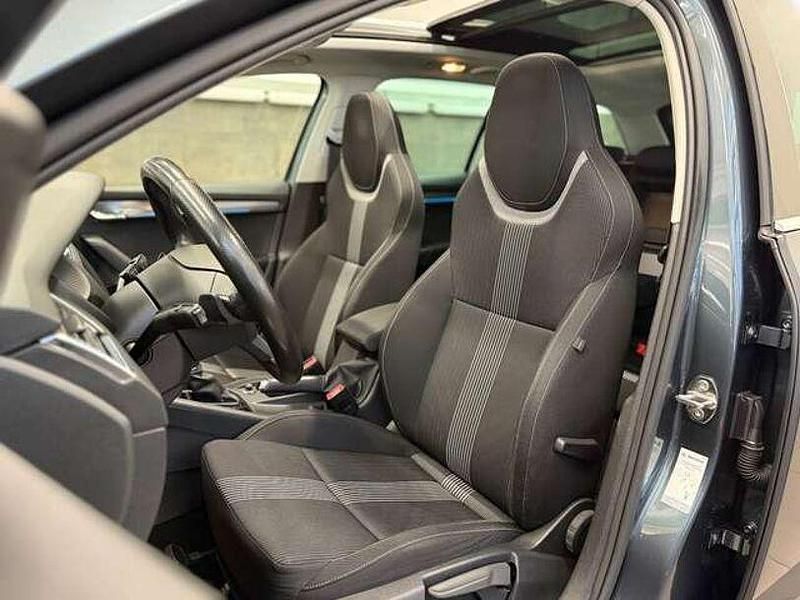 Gebraucht Skoda Octavia 170 PS (125 kW) 2019 Grau Kombi