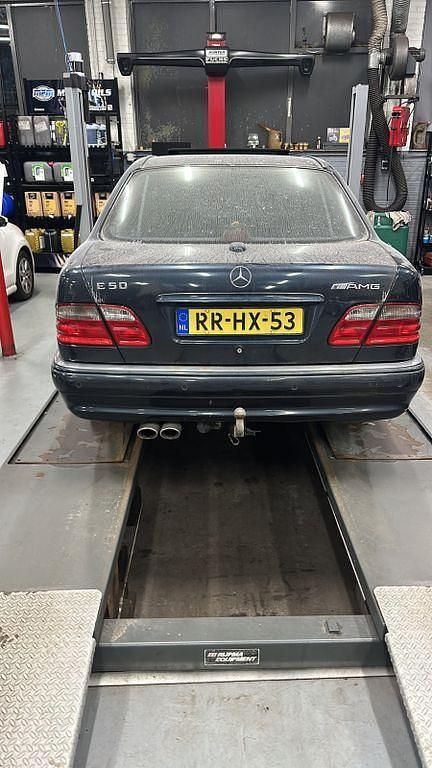 Gebraucht Mercedes E50 AMG AMG 347 PS (255 kW) 1997 Blau Limousine