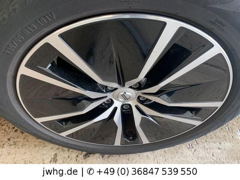 Second-hand Volvo XC90 R-Design 392 CP (288 kW) 2020 Alb SUV