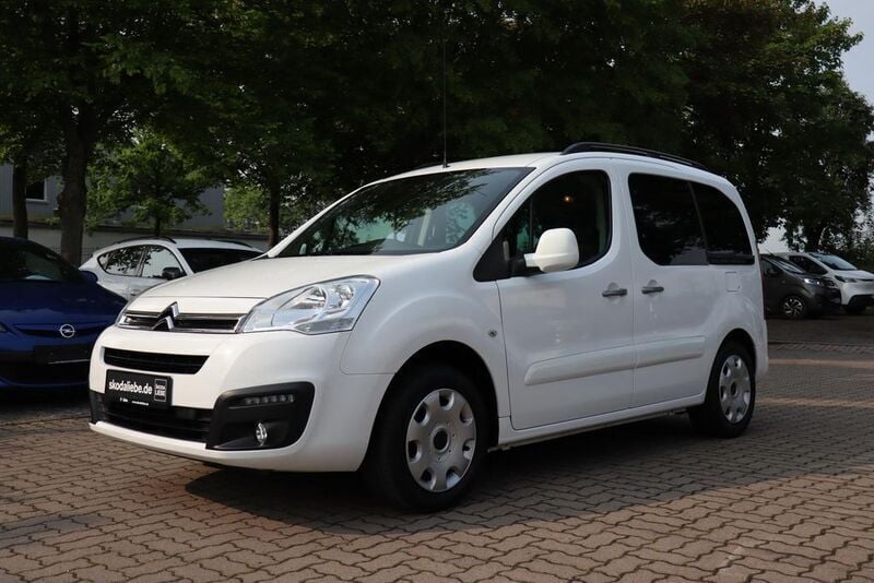 Lack weiss banquise/deckende lackierung Gebraucht 2018 Citroën Berlingo SELECTION Van / Kleinbus | 14.889 € (Guter Preis) - Bild 1/4