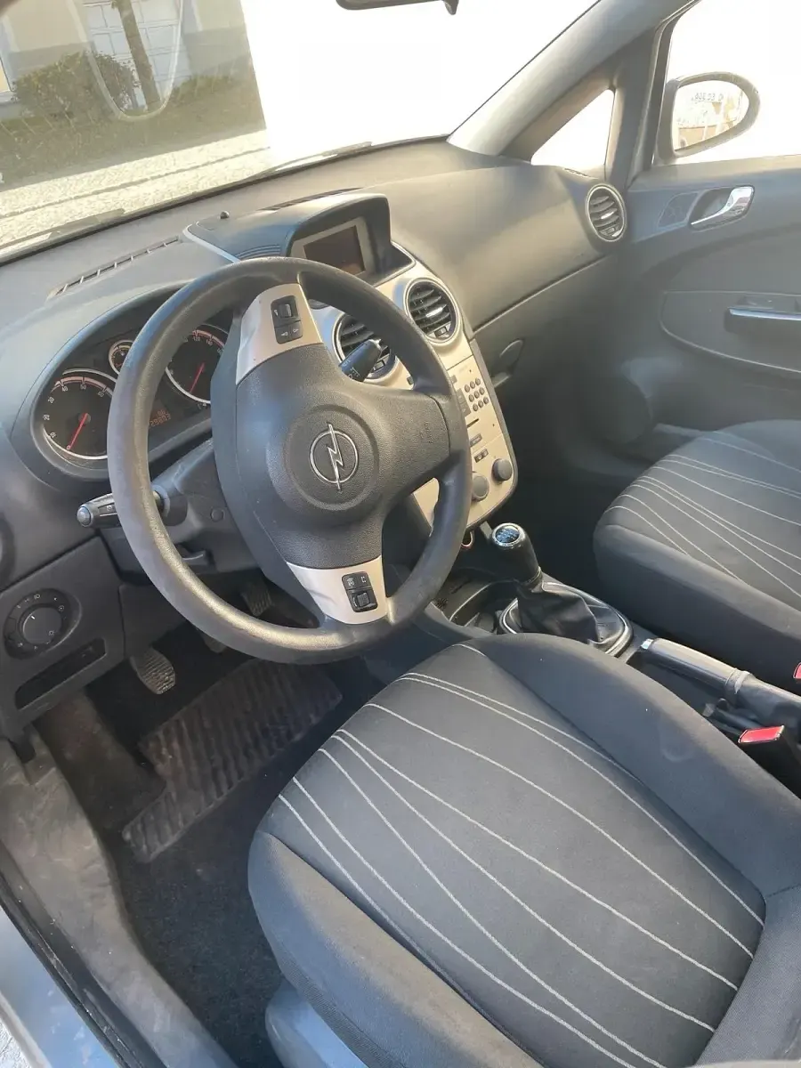 Gebraucht Opel Corsa 90 PS (66 kW) 2008 Blau Kleinwagen
