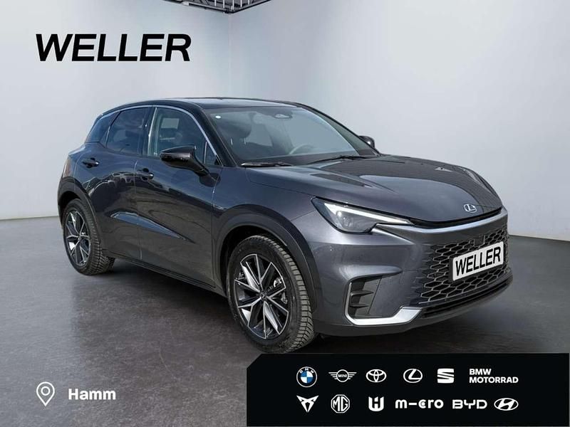 Gebraucht Lexus LBX 136 PS (100 kW) 2024 Grau SUV