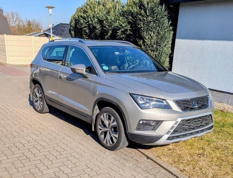 Gebraucht Seat Ateca XCELLENCE 150 PS (110 kW) 2017 Grau SUV