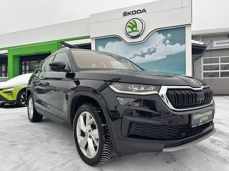 Schwarz Gebraucht 2022 Skoda Kodiaq SUV | 27.880 € (Guter Preis) - Bild 1/4