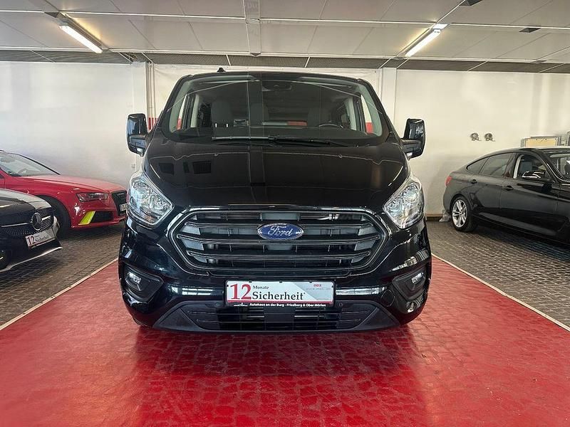 Gebraucht Ford Transit Custom Trend 185 PS (136 kW) 2022 Schwarz Kombi