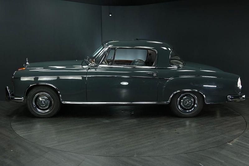 Gebraucht Mercedes 220 SE 120 PS (88 kW) 1960 Grau Coupé