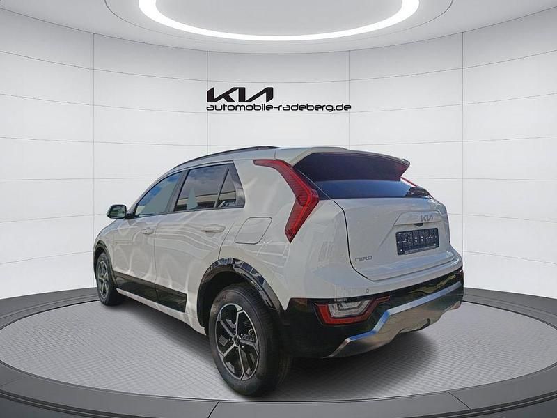 Neu Kia Niro Vision 92 PS (67 kW) 2025 Weiß SUV
