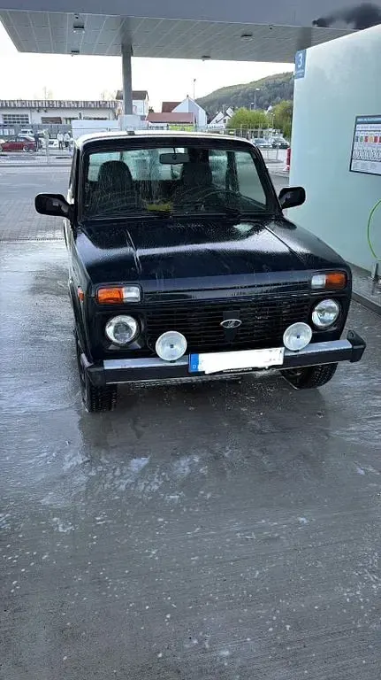 Second-hand Lada Taiga 83 CP (61 kW) 2015 Verde SUV