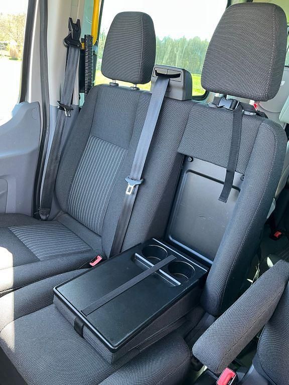 Second-hand Ford Transit 131 CP (96 kW) 2017 Argintiu Berlinǎ