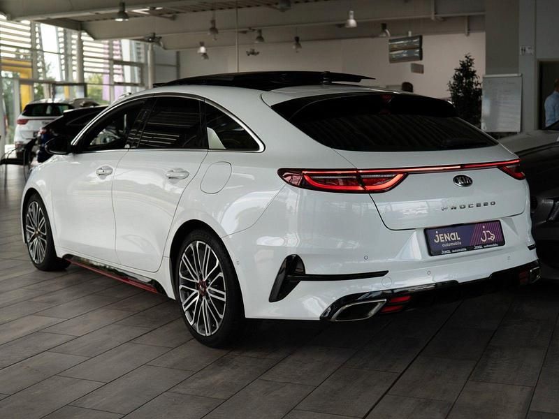 Gebraucht Kia ProCeed GT GT 204 PS (150 kW) 2021 Weiß Kleinwagen
