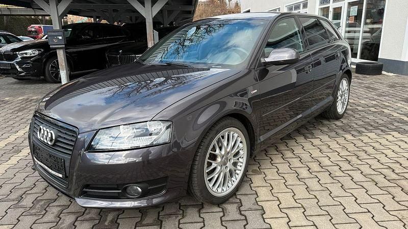 Gebraucht Audi A3 S-Line 170 PS (125 kW) 2011 Grau Kleinwagen