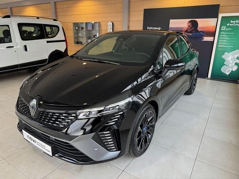 Gebraucht Renault Clio V 94 PS (69 kW) 2023 Schwarz Limousine