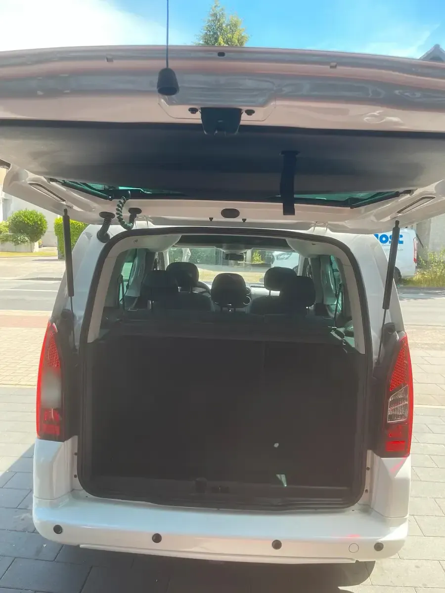 Gebraucht Citroën Berlingo 110 PS (80 kW) 2018 Weiß Van / Kleinbus