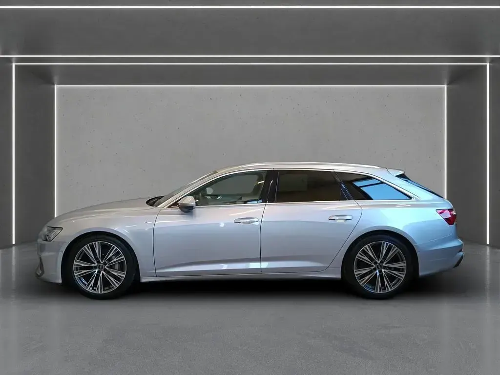 Gebraucht Audi A6 S-Line 245 PS (180 kW) 2023 Silber Kombi