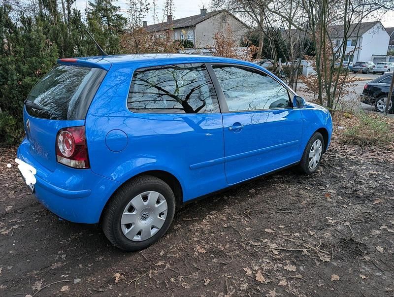 Gebraucht VW Polo 60 PS (44 kW) 2007 Blau Kleinwagen