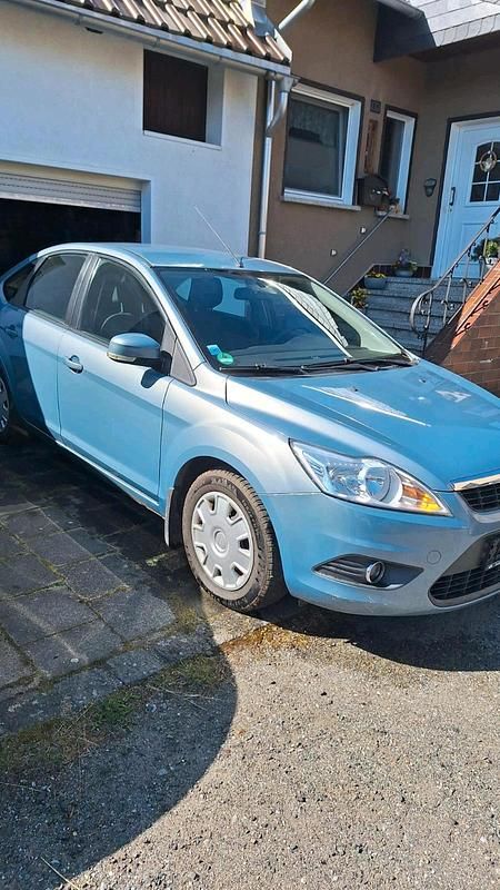 Gebraucht Ford Focus 100 PS (73 kW) 2008 Blau Limousine
