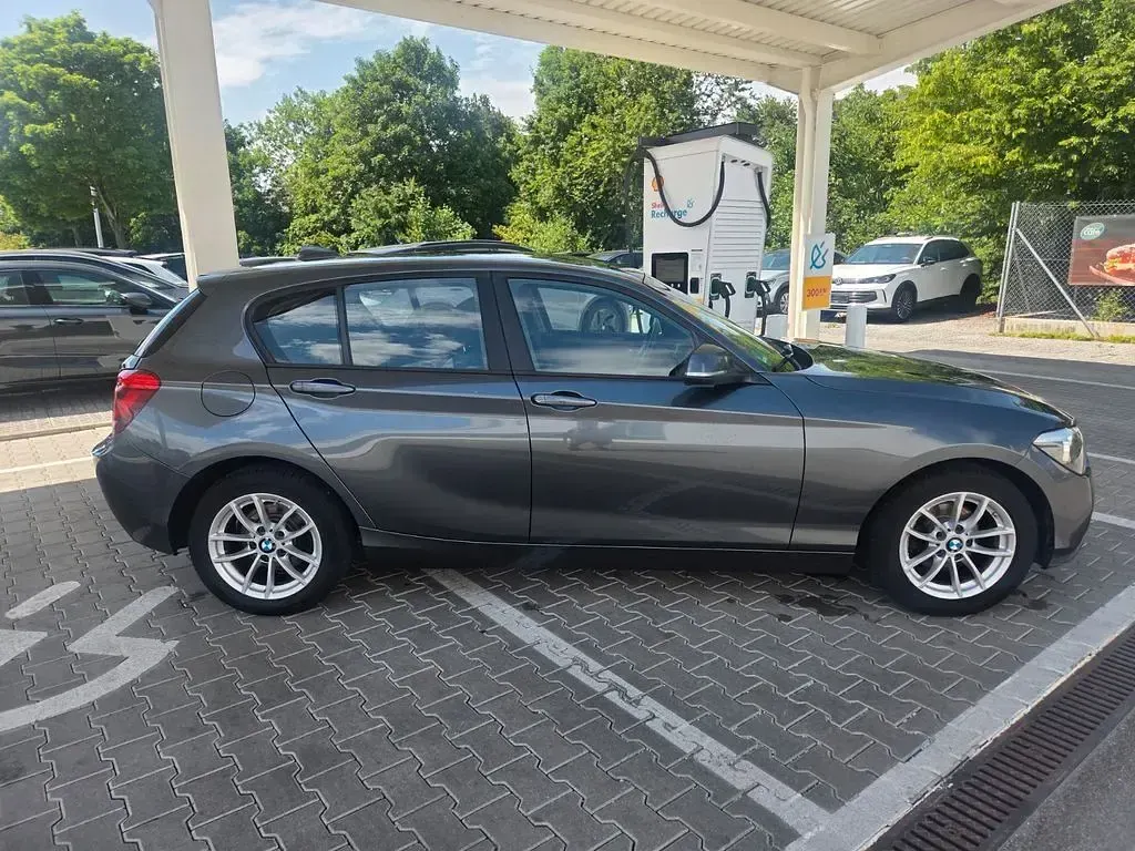 Gebraucht BMW 116 Advantage 136 PS (100 kW) 2014 Grau Kleinwagen