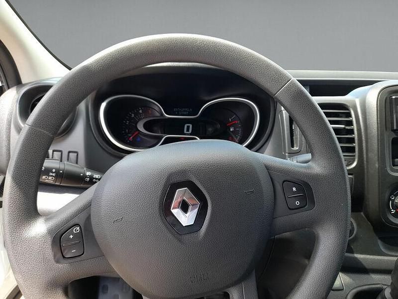 Gebraucht Renault Trafic Komfort 145 PS (106 kW) 2021 Weiss Van / Kleinbus