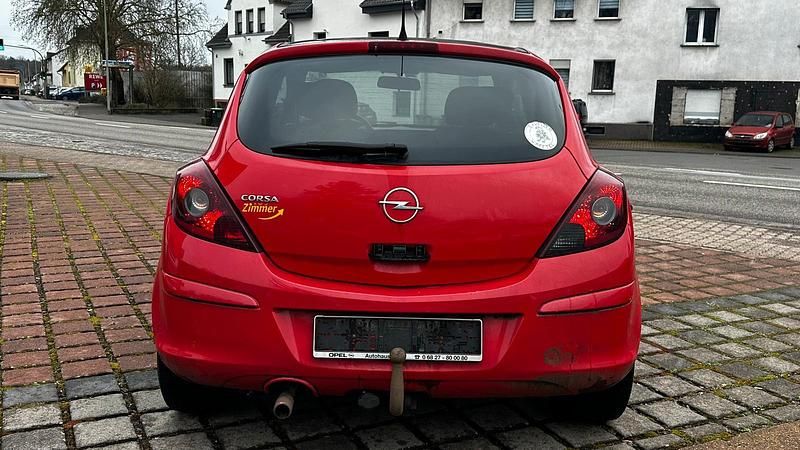 Gebraucht Opel Corsa 101 PS (74 kW) 2010 Rot Kleinwagen