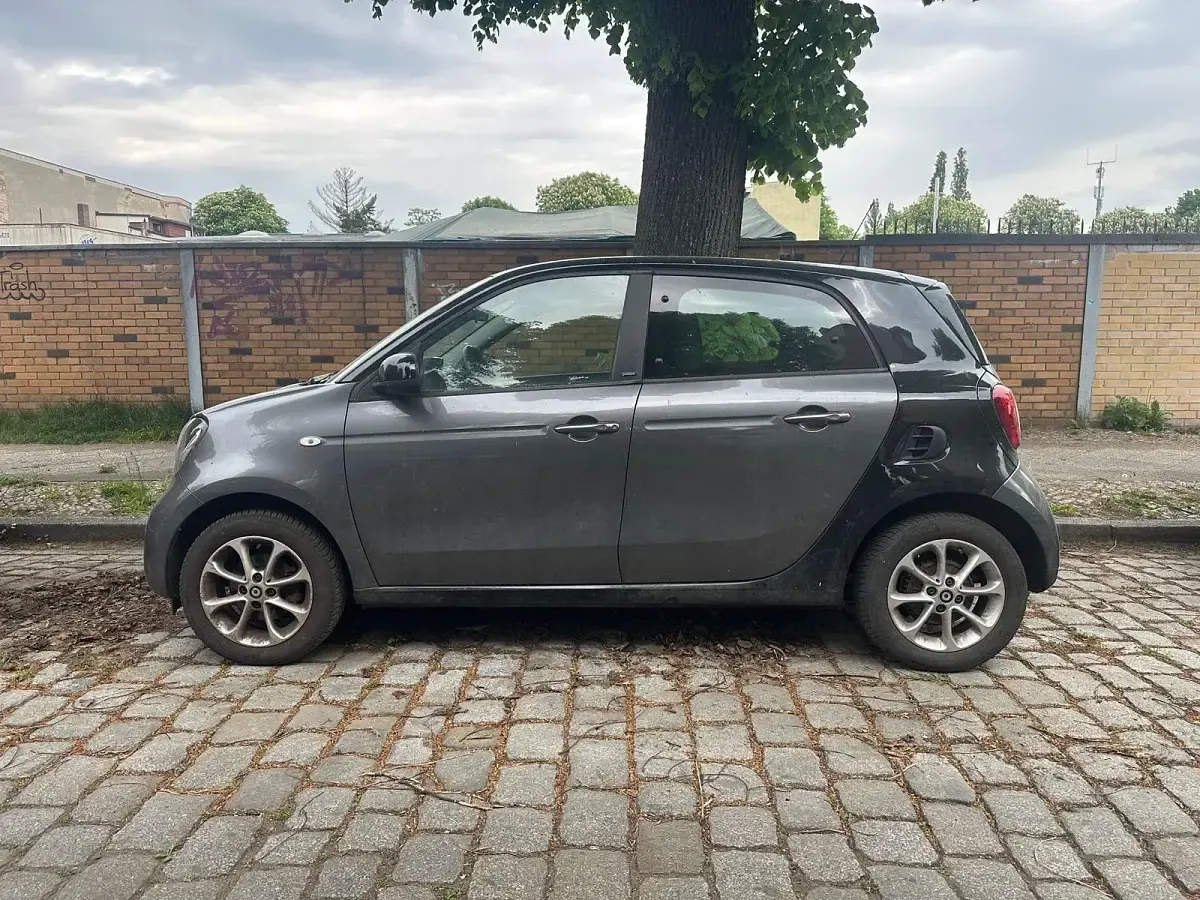 Occasion Smart ForFour Passion 90 ch (66 kW) 2015 Gris Citadine
