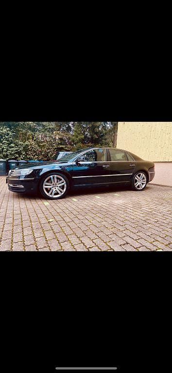 Schwarz Gebraucht 2011 VW Phaeton Limousine | 9.800 € (Fairer Preis) - Bild 1/4
