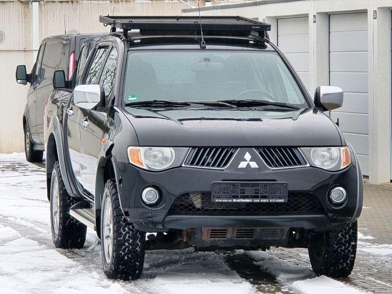 Gebraucht Mitsubishi L200 Intense 136 PS (100 kW) 2006 Schwarz Abholung