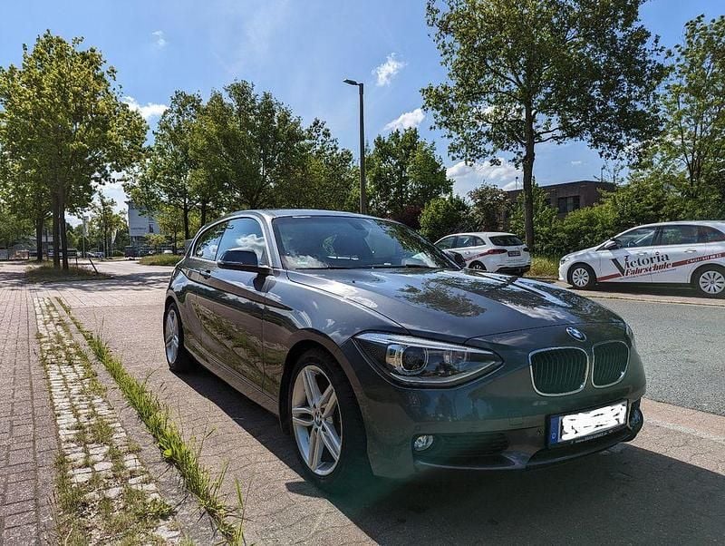 Gebraucht BMW 125 Performance 218 PS (160 kW) 2013 Grau Kleinwagen