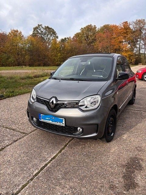 Second-hand Renault Twingo Techno 60 kW (82 CP) 2023 Gri Hatchback