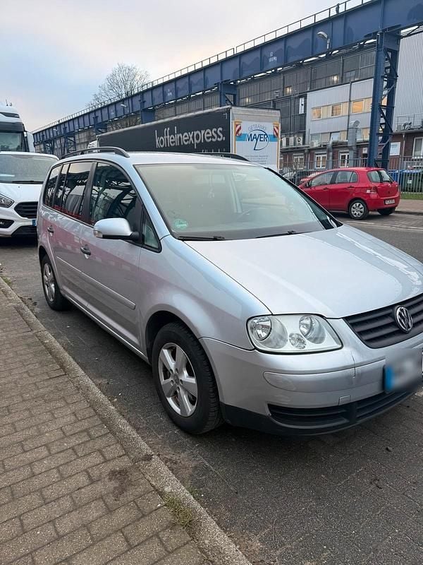 Gebraucht VW Touran 105 PS (77 kW) 2005 Silber Van / Kleinbus