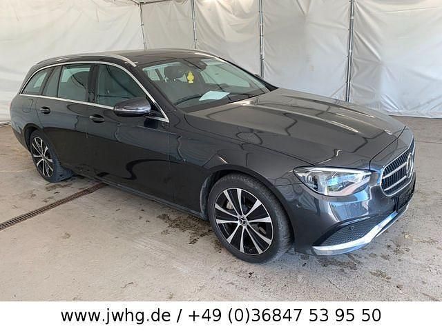 Grey metallic Gebraucht 2020 Mercedes E300 Avantgarde Kombi | 26.250 € (Guter Preis) - Bild 1/4