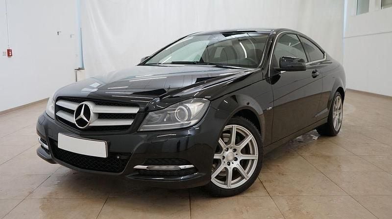 Schwarz Gebraucht 2011 Mercedes C350 Coupé | 12.300 € (Fairer Preis) - Bild 1/4