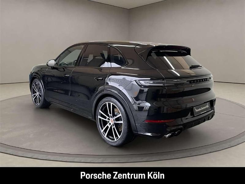 Gebraucht Porsche Cayenne GTS 500 PS (367 kW) 2026 Schwarz SUV