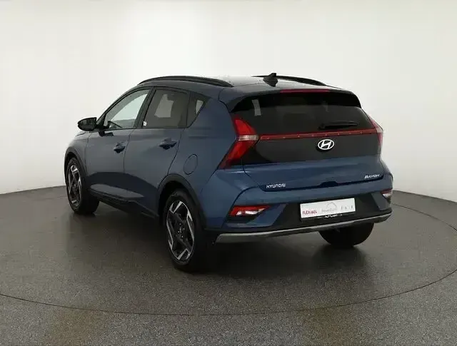 Neu Hyundai Bayon 101 PS (74 kW) 2025 Blau SUV