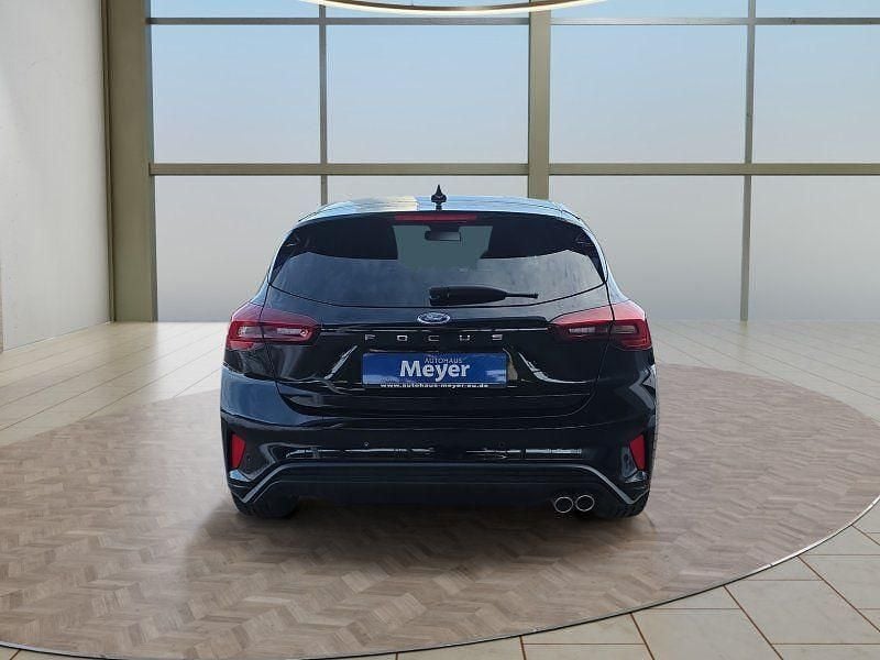 Neu Ford Focus ST-Line X 155 PS (114 kW) 2026 Agate black Limousine