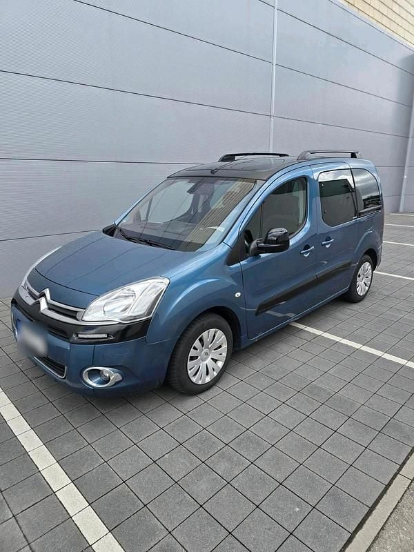 Gebraucht Citroën Berlingo Exclusive 90 PS (66 kW) 2013 Blau Van / Kleinbus