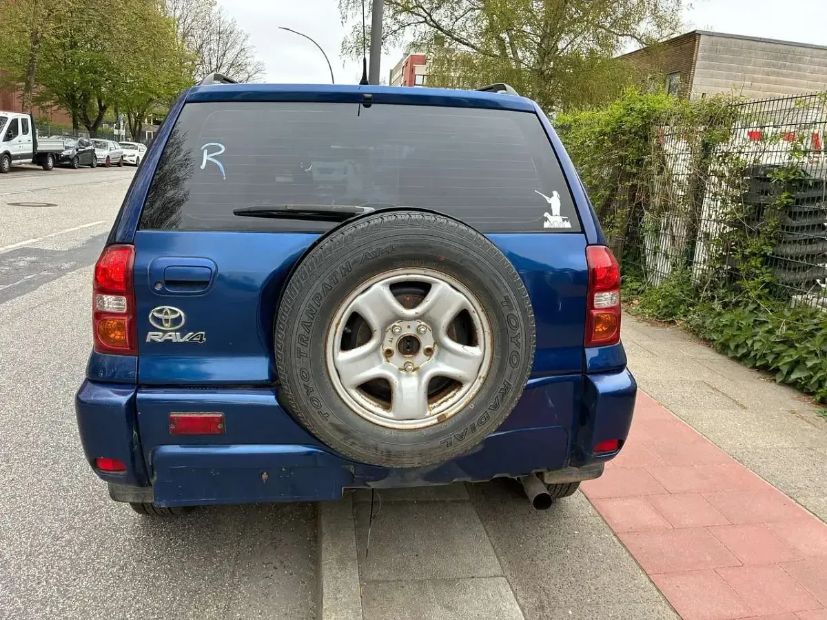 Gebraucht Toyota RAV4 150 PS (110 kW) 2005 Blau SUV