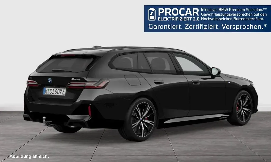 Gebraucht BMW 550e Sport Line 489 PS (359 kW) 2025 Schwarz Kombi