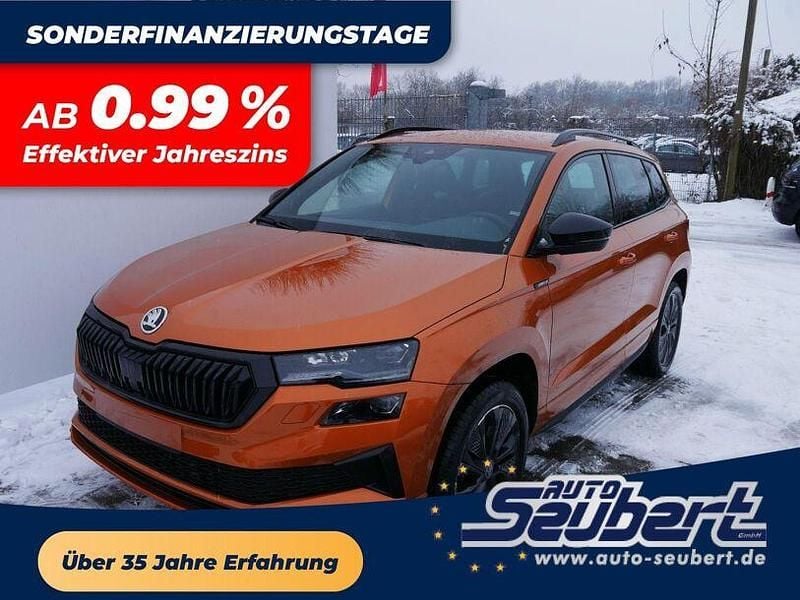 Neu Skoda Karoq SportLine 190 PS (139 kW) 2026 Phoenix orange metallic SUV