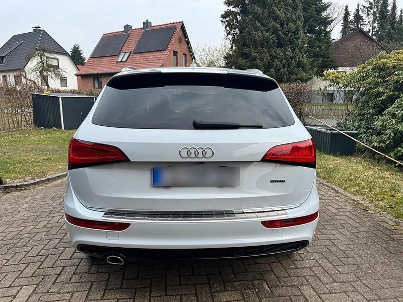 Gebraucht Audi Q5 S-Line 190 PS (139 kW) 2016 Grau SUV