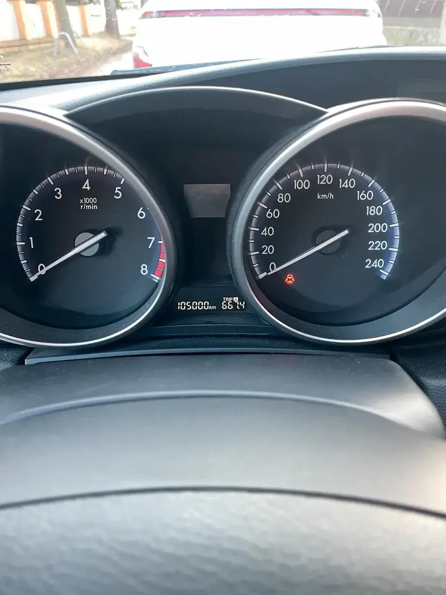 Gebraucht Mazda 3 105 PS (77 kW) 2013 Grau Limousine